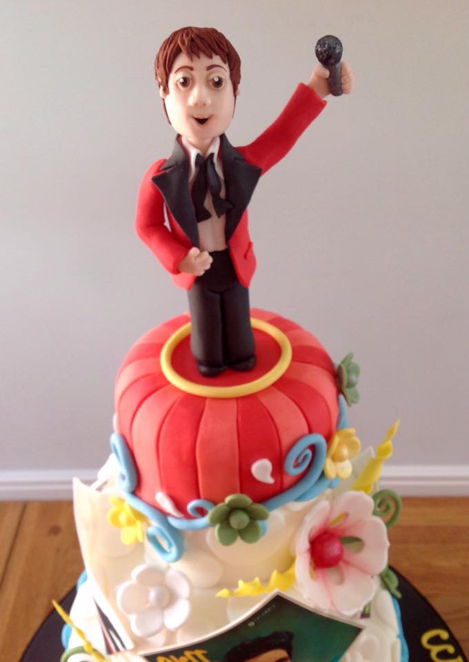 Cliff richard cake